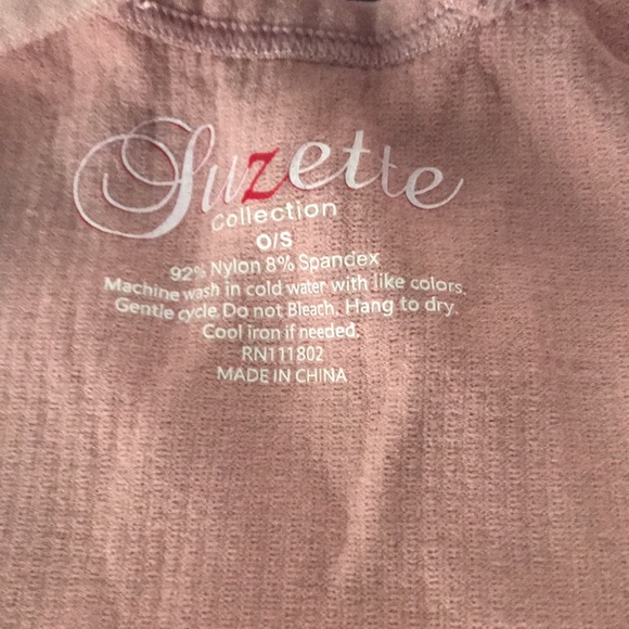 Pink top - Picture 3 of 4